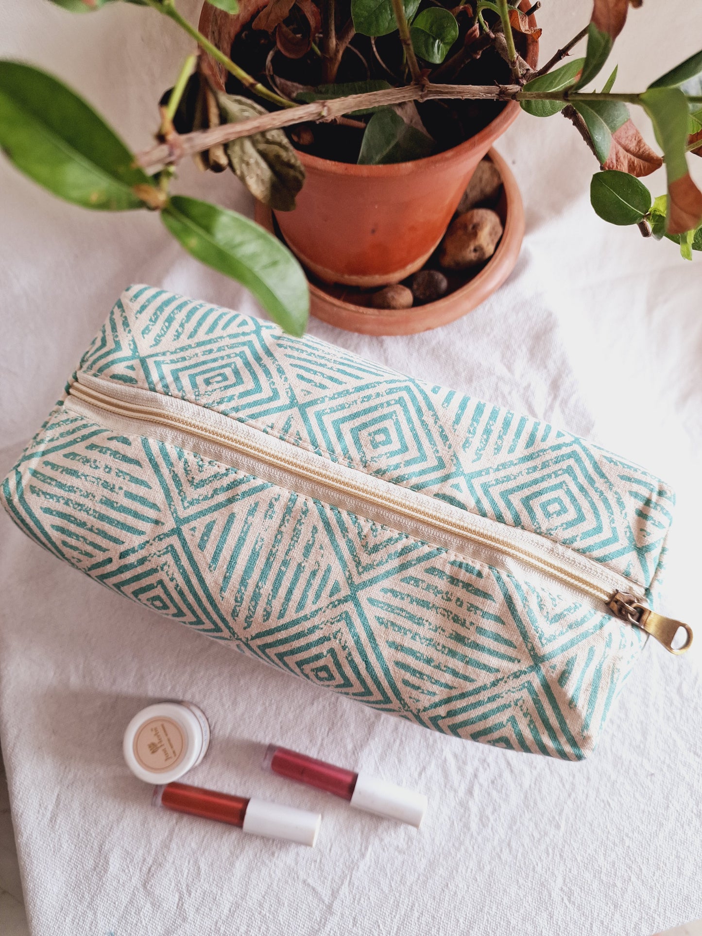 Cotton Hand Printed travel pouch • Diamond teal