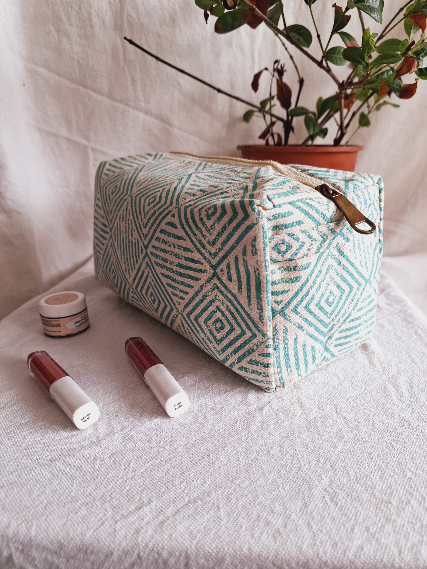 Cotton Hand Printed travel pouch • Diamond teal