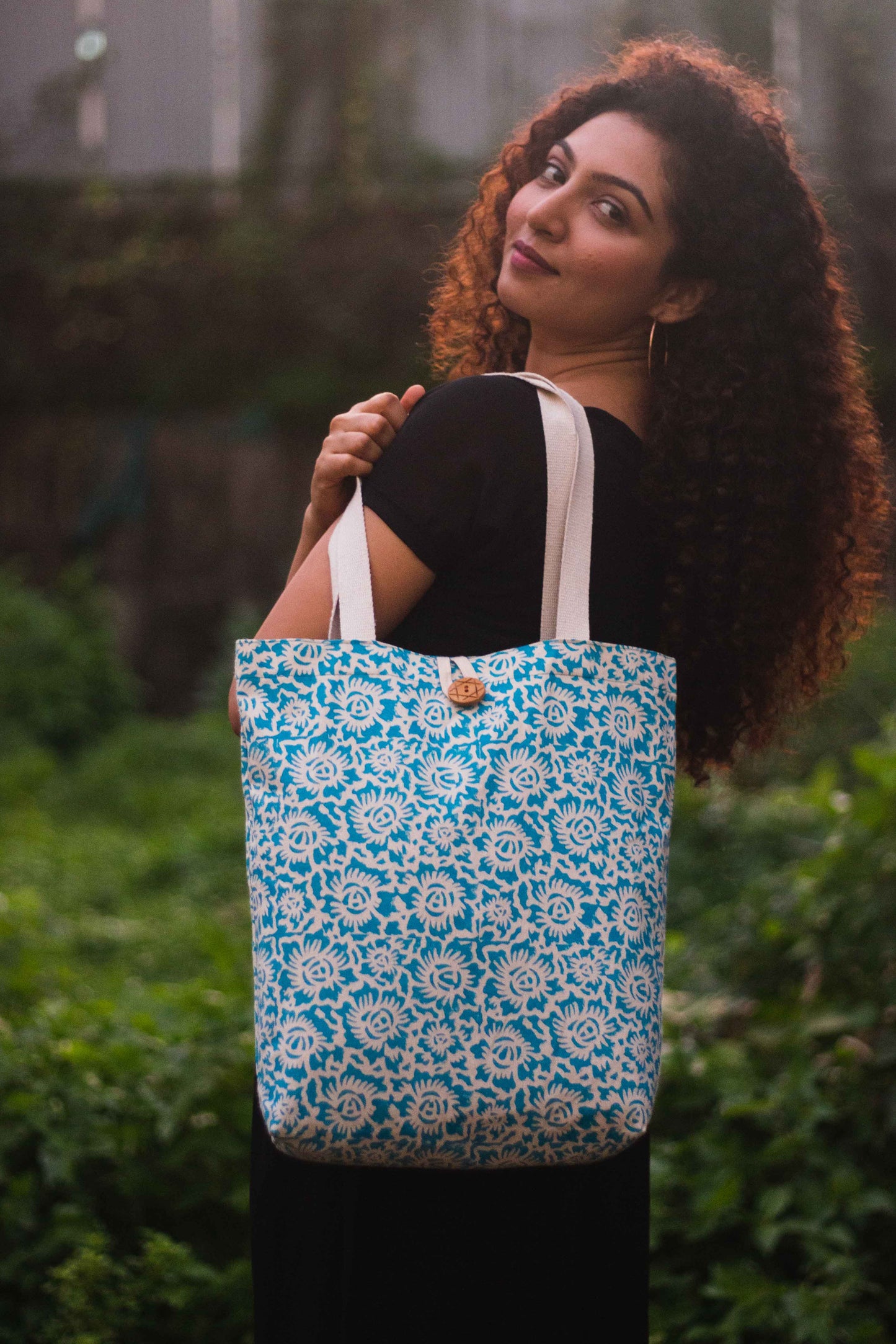 Cotton Shopping Tote Bag · Floral Fun Blue