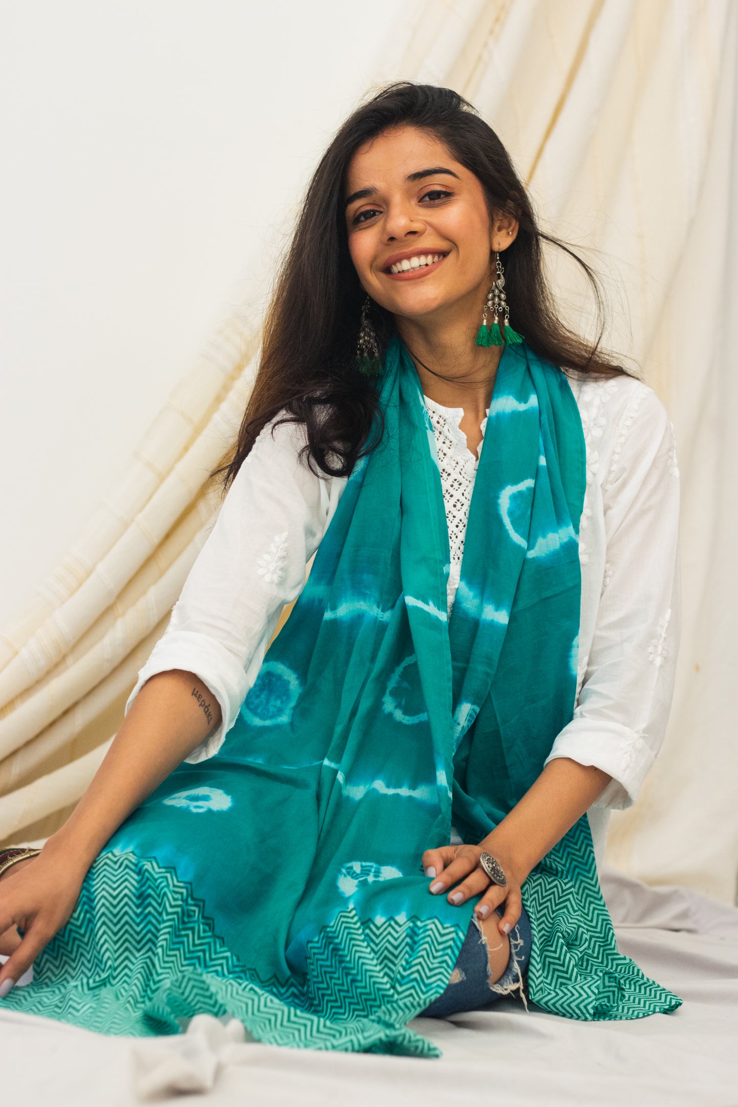 Cotton Voile Tie Dye Stole · Shades Of Emerald
