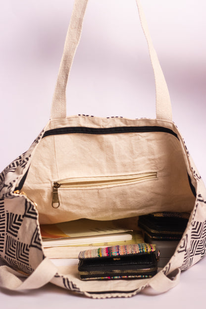 Cotton Daily Tote With Lining · Chevron Beige