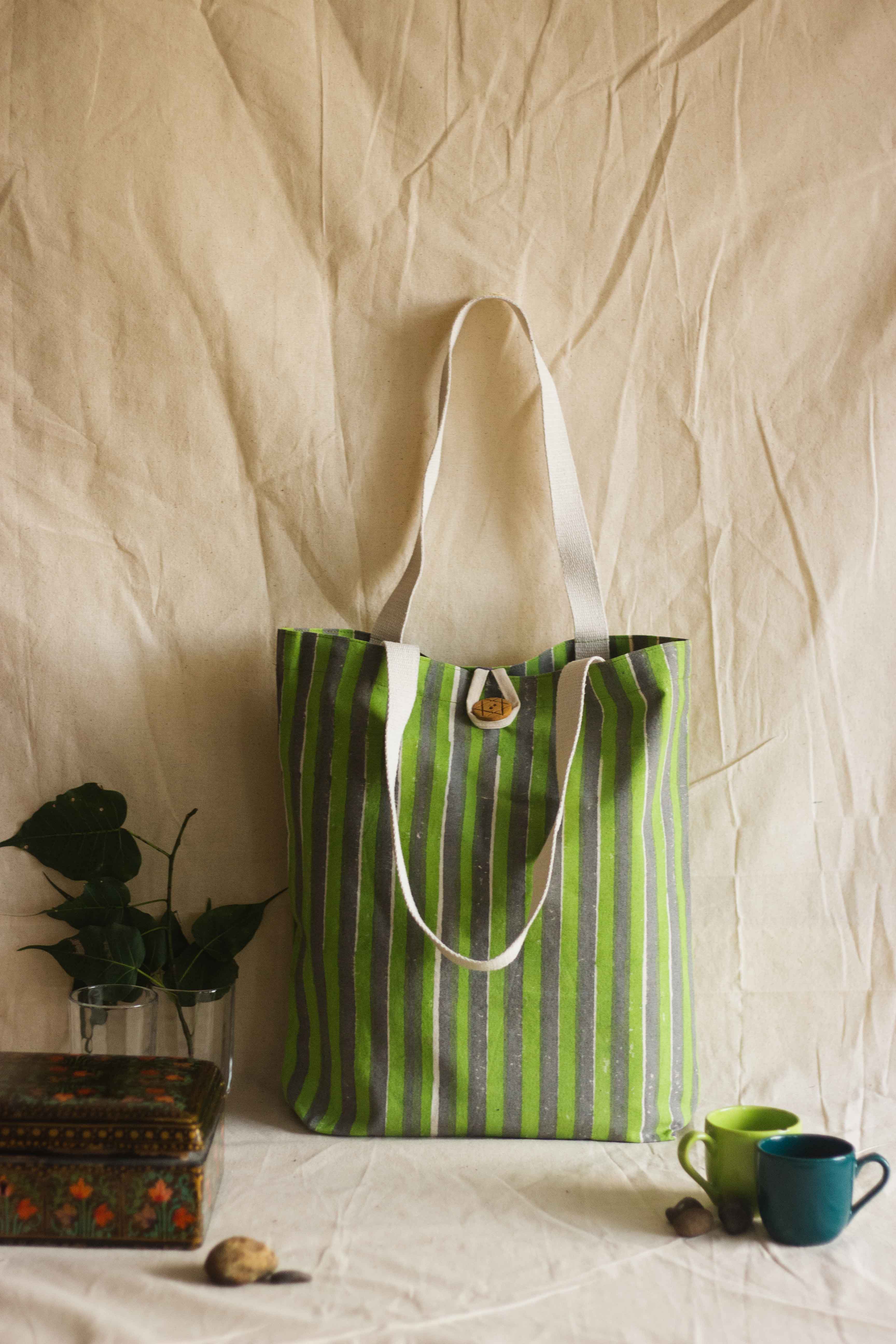 Buy Latest Tote Bags for Women Online in India | Macmerise