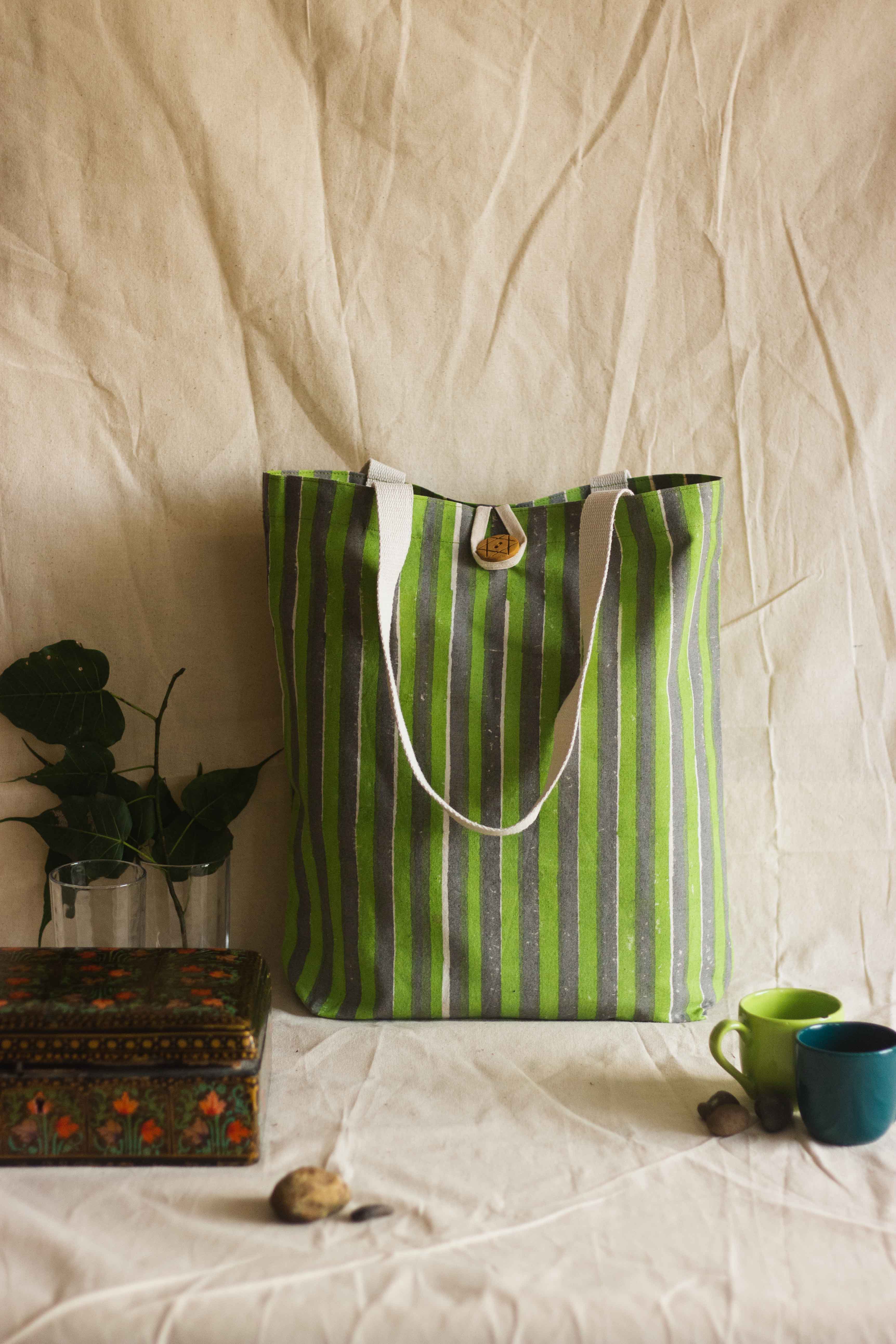 Striped on sale tote bags