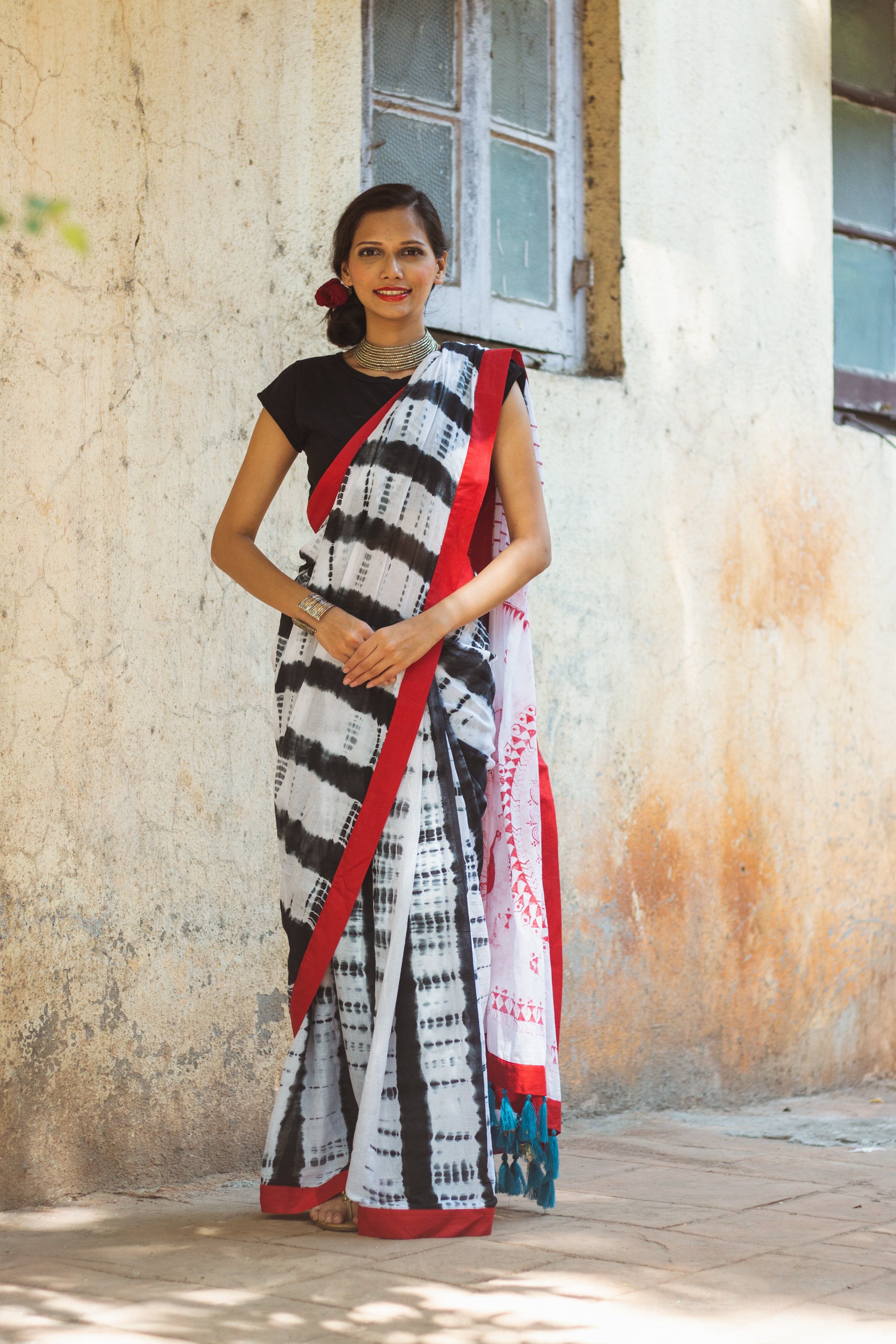 Buy online Warli Printed Border With Pallu Silk Saree from ethnic wear for  Women by Varanga for ₹2009 at 0% off | 2024 Limeroad.com