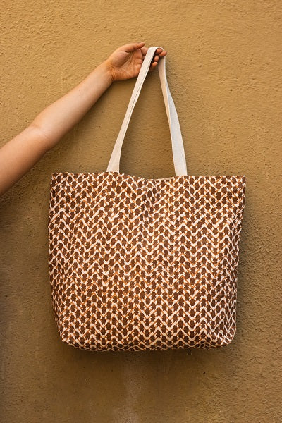 Cotton Daily Tote With Lining · Chevron Beige