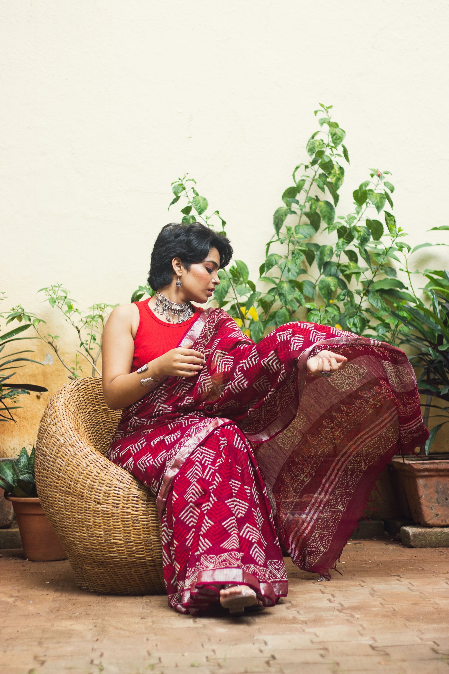 Linen Cotton Bagru Saree Crimson Chevron